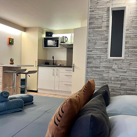 Casa Cloutiers #1, #2 & #3 - Jolis Studios - Emplacement Ideal Hyper Centre Brive Exteriör bild